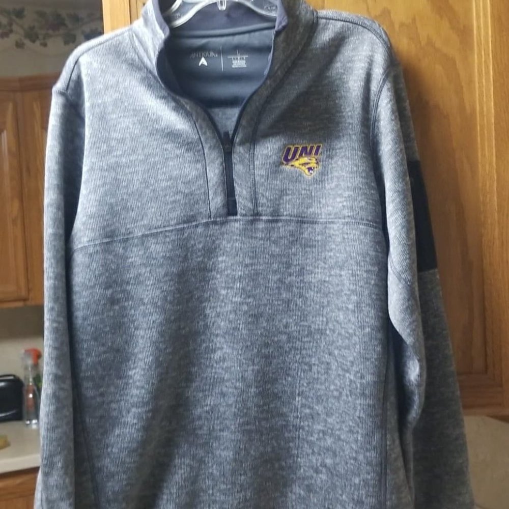ANTIGUA  SWEATSHIRT MENS SIZE  L
